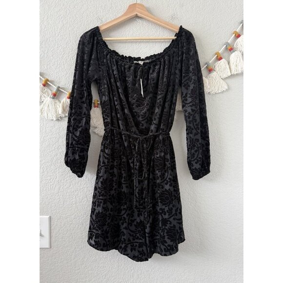 Ecote Urban Outfitters Black Paisley Velvet Off Shoulder Romper Whimsigoth Fairy - Picture 1 of 9